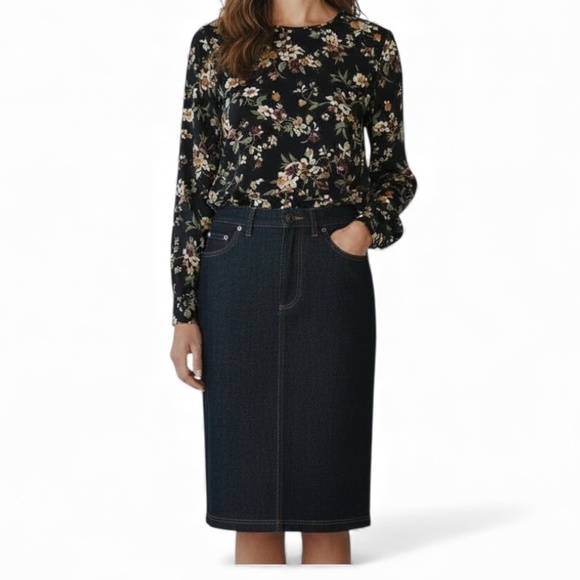 NWOT Y2k Dolce & Gabbana Dark Blue Denim Pencil Skirt split back VTG 90s - Picture 3 of 17